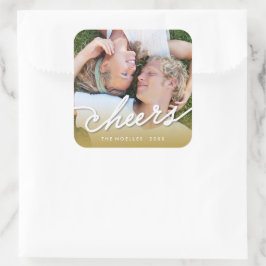 Cheers Calligraphy Script Guld Ombre Photo Helgdag Fyrkantigt Klistermärke