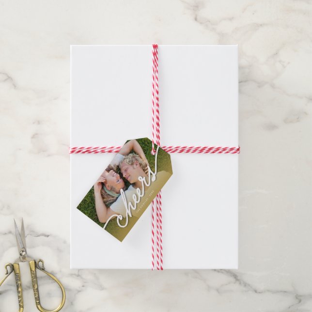 Cheers Calligraphy Script Guld Ombre Photo Helgdag Presentetikett (Med Snöre)