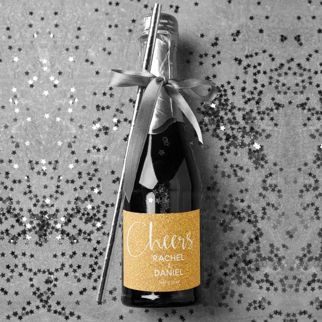 Cheers Faux GULD GLITTER Bröllop Mini (Cheers gold faux glitter mini sparkling wine labels personalized for your wedding)