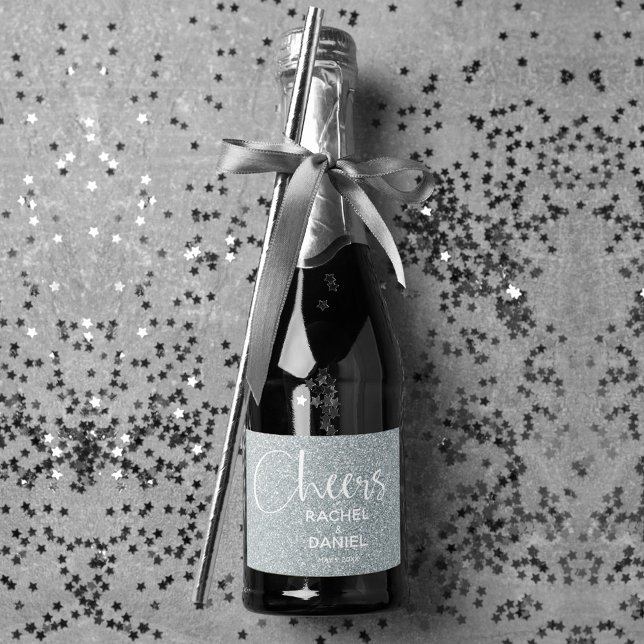 Cheers Faux SILVER GLITTER Bröllop Mini (Cheers silver faux glitter mini sparkling wine labels personalized for your wedding)