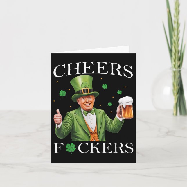 Cheers för St patricks day, lustig öl Kort (Framsida)