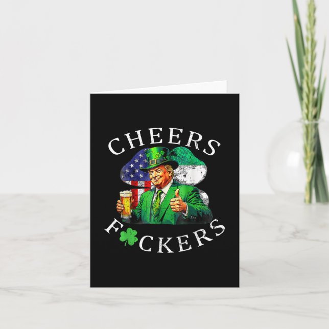 Cheers för St patricks day, lustig öl Kort (Framsida)