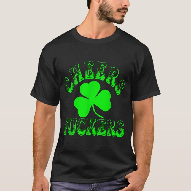 Cheers Forers Irish St Patricks Day Shamrock Tee  (Framsida)