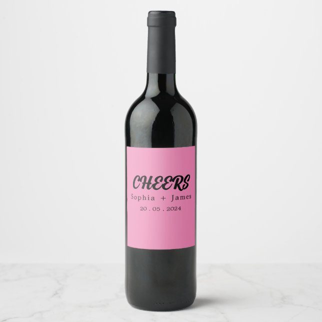 Cheers Groovy Rosa Typography Namn Bröllop Vinflaska Etikett (Framsida)