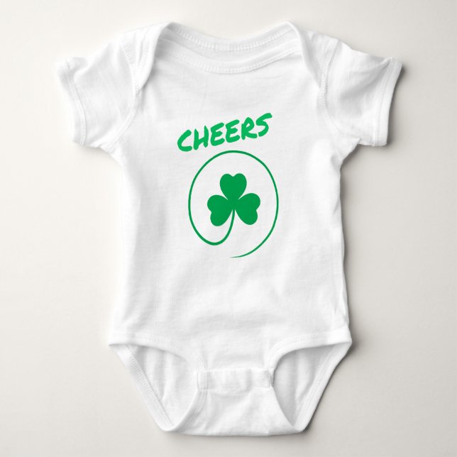 Cheers Klöver Shamrock Irish Grönt St patricks day T Shirt (Framsida)