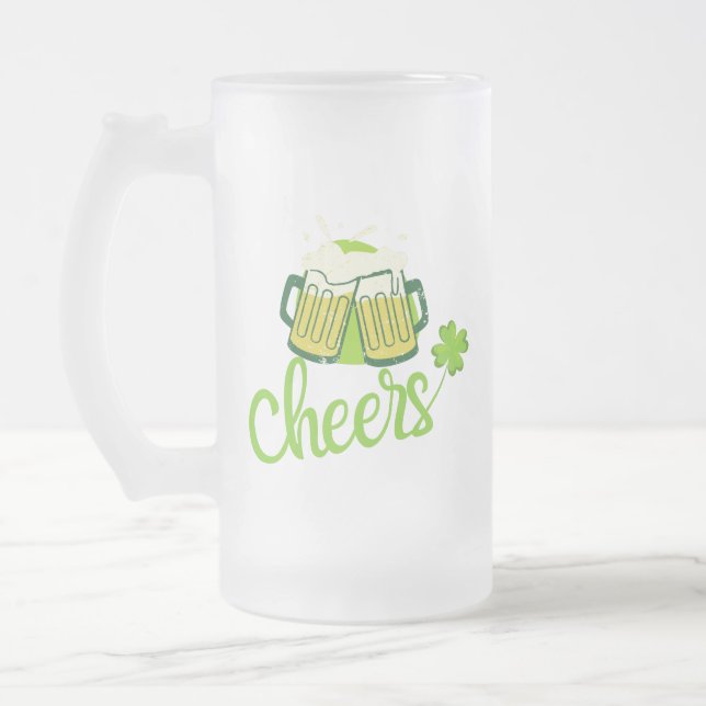 Cheers med Shamrock - St. Patrick Day Frostat Ölglas (Vänster)