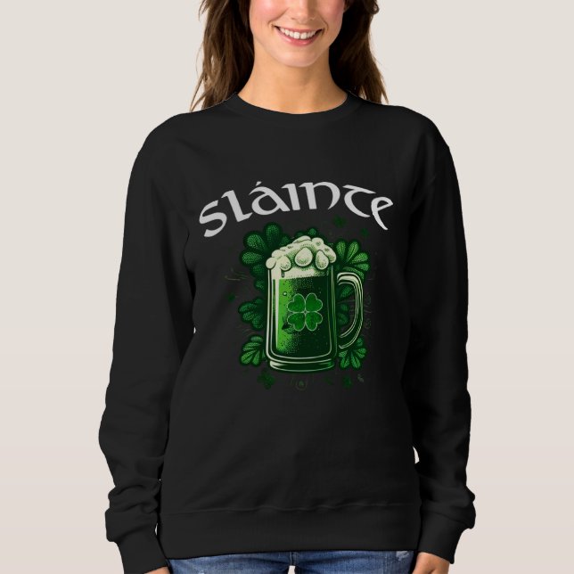Cheers Slainte Irish Good Health St Paddys Day Gre T Shirt (Framsida)