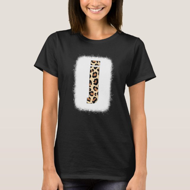 Cheetah Print Brev J Initial Brev J Leopard B T Shirt (Framsida)