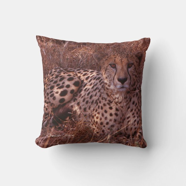 Cheetah Stare Pillow Kudde (Framsida)