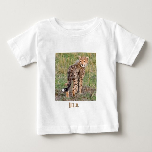 Cheetah Unge Tittar på dig. Baby T-Shirt (Framsida)