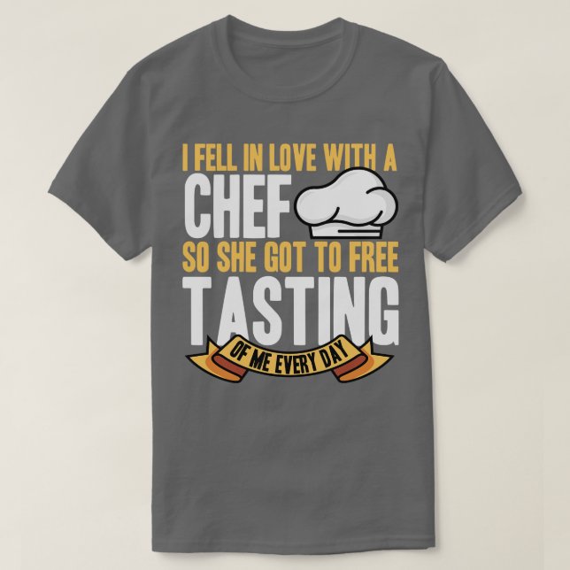 Chef att jag föll i Kärlek med en check så att hon T Shirt (Design framsida)