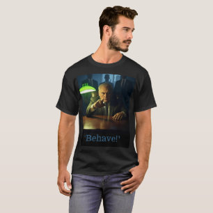 Chef beter sig som svart T-shirt i manar