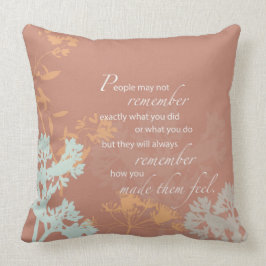 Chef Day Vild Flower Silhouettes på Brown Kudde