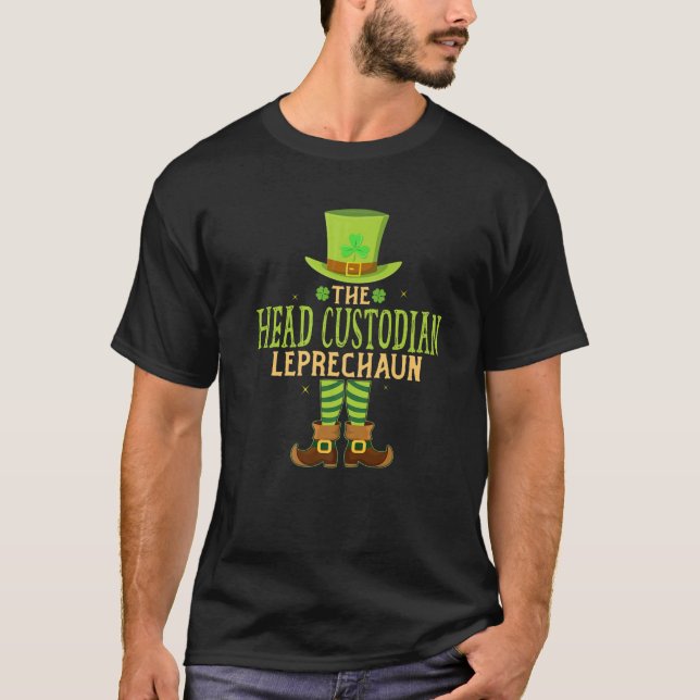 Chefen för förvaringsinstitutet Leprechaun Matchin T Shirt (Framsida)