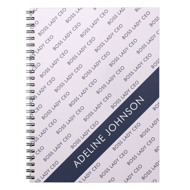 Chefslady VD Textmönster på Ljust Lila Färg Anteckningsbok (Framsidan)