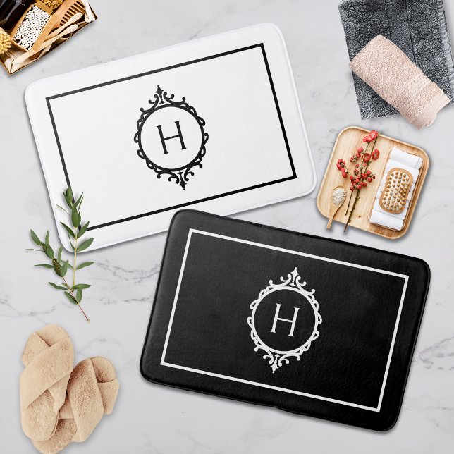 Chelsea Black and White Monogrammed Badrumsmatta (Skapare uppladdad)