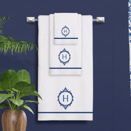 Chelsea Blue och White Monogrammed Towel