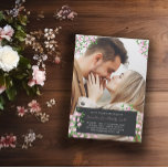Cherry Blommar Anpassningsbar Photo Bröllop Inbjudningar<br><div class="desc">Inbjudan till fotobröllop med Cherry blommar,  där du kan lägga till ett foto som täcker hela inbjudan. Grenar av rosa körsbärsinfo blommar dekorerar blommigtens bröllopsinbjudan. Lägg till din namn och dina uppgifter om bröllop på en träkolsetikett grund i fotobröllopsinbjudan.</div>