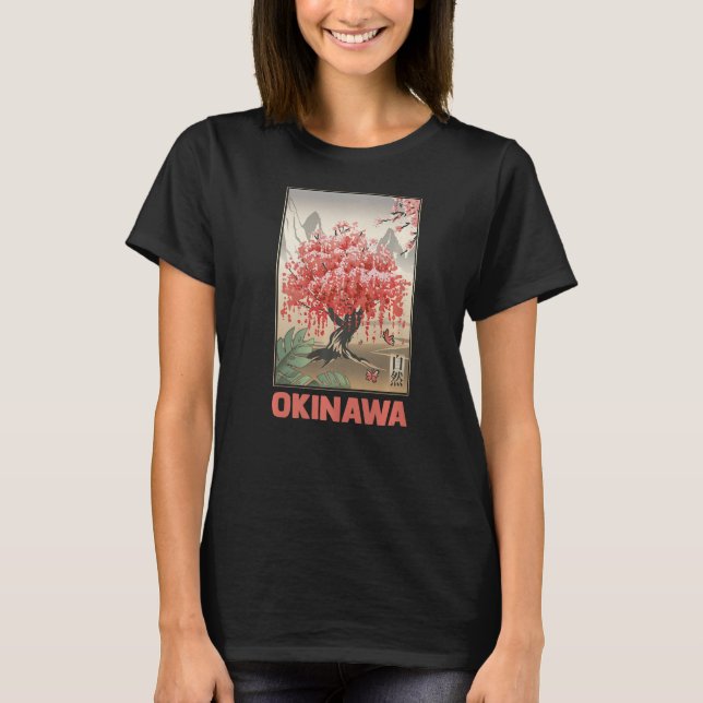 Cherry Blommar Sakura Okinawa Japan T Shirt (Framsida)