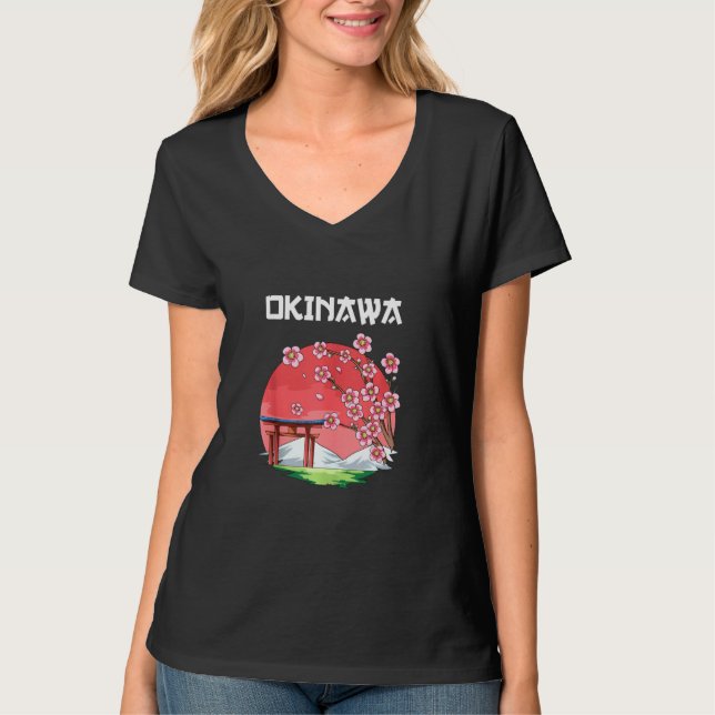 Cherry Blommar Sakura Okinawa Japan T Shirt (Framsida)