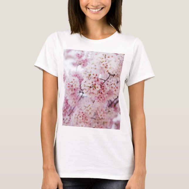 Cherry Blossoms T Shirt (Framsida)
