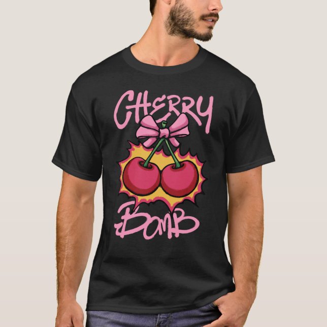 Cherry Bomb streetwear T Shirt (Framsida)