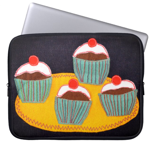 Cherry buns laptop fodral (Framsidan)