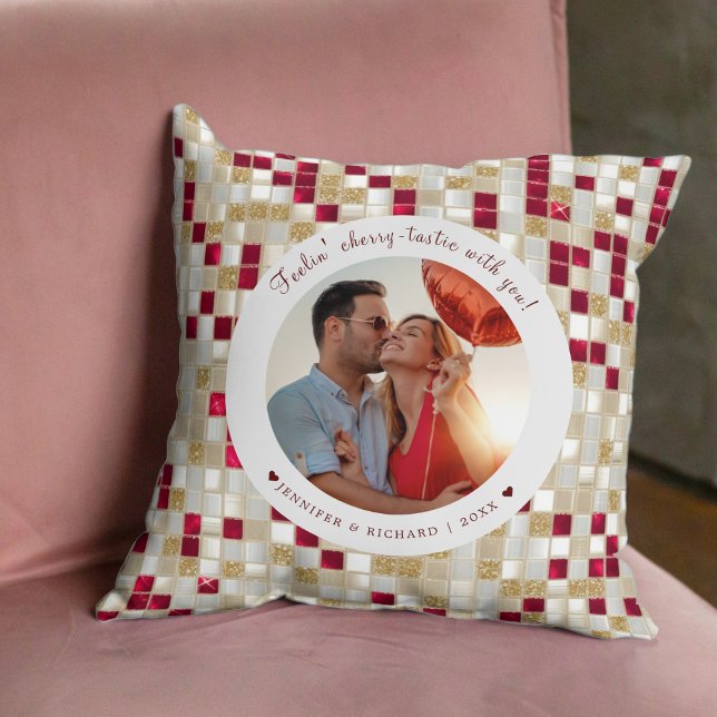 Cherry Coded Valentine Day Anpassningsbar Photo Kudde (Cherry Coded Valentine's Day Custom Photo Throw Pillow)