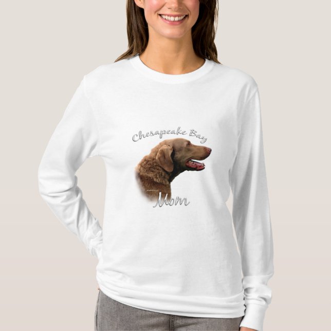 Chesapeake Bay Retriever Mamma 2 T Shirt (Framsida)