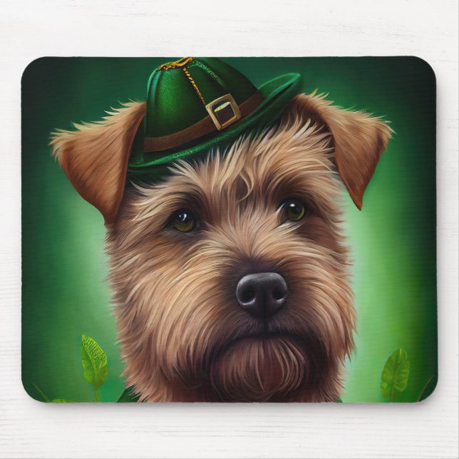 Chesapeake Bay Terrier i St. Patricks dags dräkt Musmatta (Framsidan)