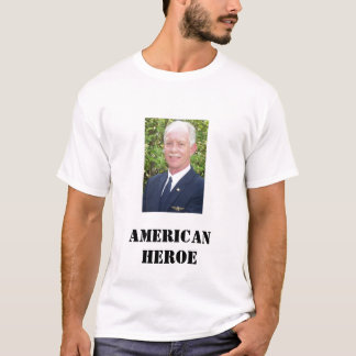 Chesley befläcker Sullenberger, AMERIKANHJÄLTE Tee Shirt