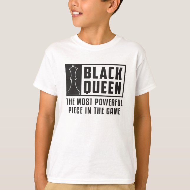 Chess Board Black Queen Checkmate Board Gift T Shirt (Framsida)