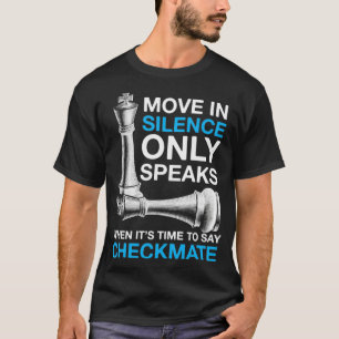 Chess med enbart högtalarkontroll för att flytta i t shirt