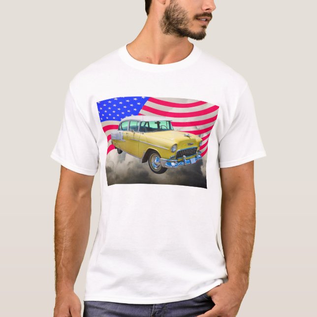 Chevrolet 1955 Bel Air med amerikanska flaggan T Shirt (Framsida)