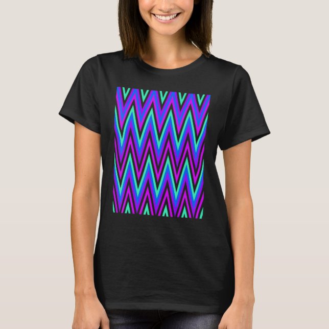 Chevron In Purple Blue Aqua Zigzags T Shirt (Framsida)