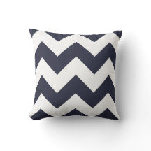 Chevron Pillow med Navy Blue Zigzag