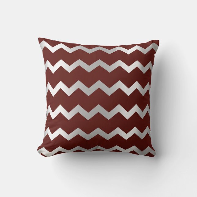 Chevron Silver Grått Burgundy Maroon Metall Rand Kudde (Framsida)