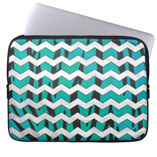 Chevron Tiger Black and Teal Print Laptop Sleeve (Framsidan)