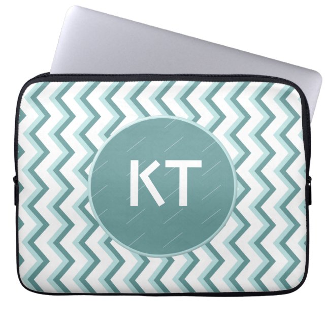 Chevron ZigZag Mönster i Mint Grönt Laptop Sleeve (Framsidan)