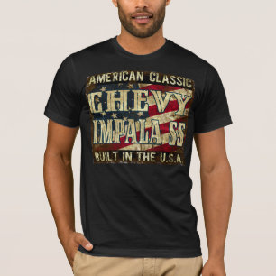 Chevy Impala SS - klassikerbil som byggas i USA T-shirt