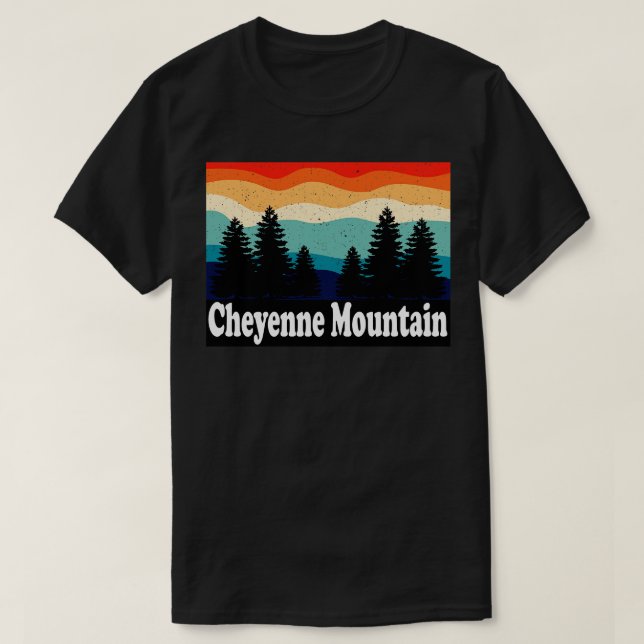 Cheyenne Mountain Colorado Retro T Shirt (Design framsida)
