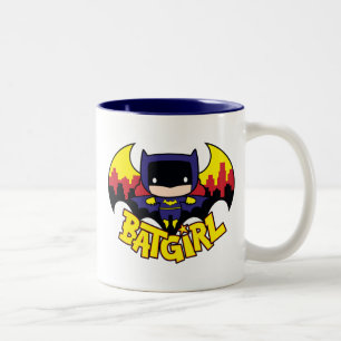 Chibi Batgirl with Gotham Skyline & Logotyp Två-Tonad Mugg