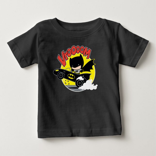 Chibi Batman i Batmobile T Shirt (Framsida)