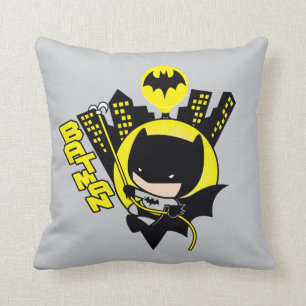 Chibi Batman Scaling the City Kudde