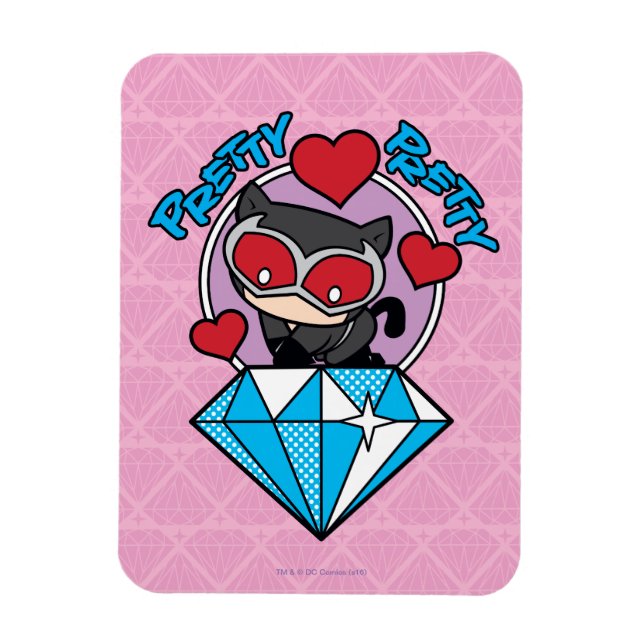 Chibi Catwomen Sitta Atop Large Diamond Magnet (Vertikal)