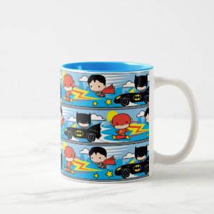 Chibi Flash, Superman och Batman Tävla Mönster Två-Tonad Mugg