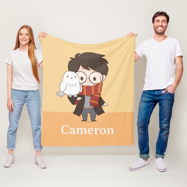 Chibi HARRY POTTER™ & Hedwig Fleecefilt (På plats)