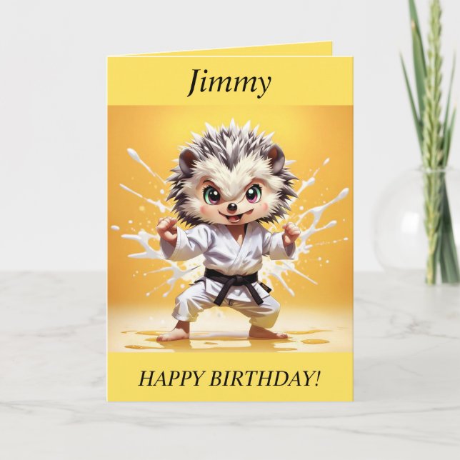 Chibi Hedgehog gör Karate Birthday Card Helgkort (Framsida)