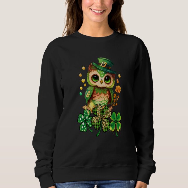 Chibi Owl Adorable St Patrick's Day Bird Cute C T Shirt (Framsida)