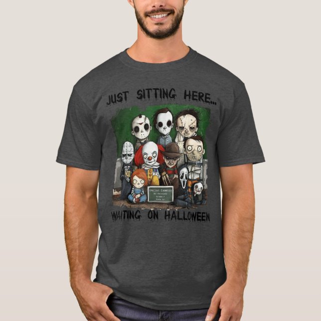 Chibi-skräck bara Sitta här i väntan på Hallowee T Shirt (Framsida)